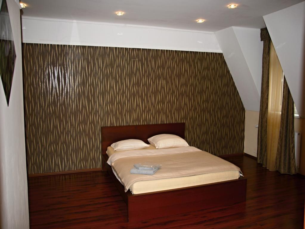 Apartman Dr. Engla Karlsbad Rum bild